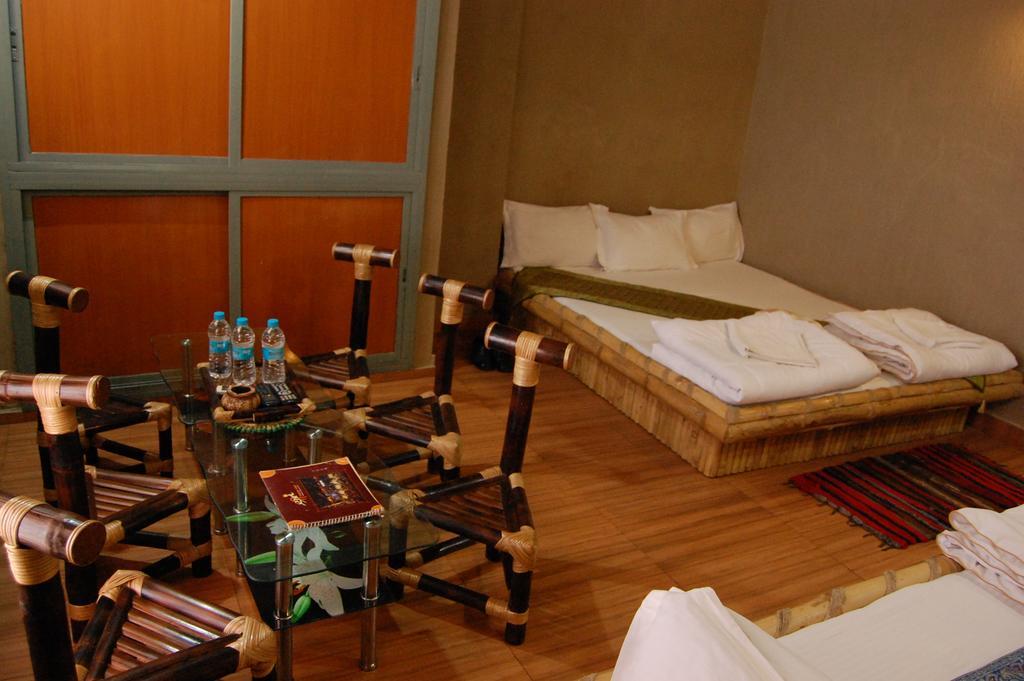 Shri Guest House Varanasi Bilik gambar