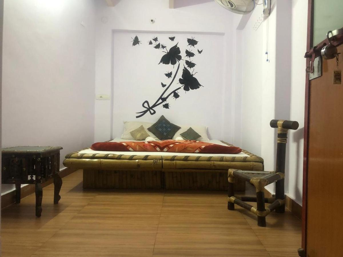 Shri Guest House Varanasi Luaran gambar