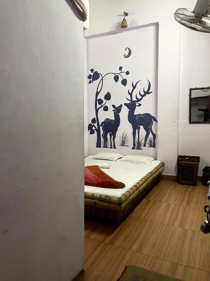 Shri Guest House Varanasi Luaran gambar