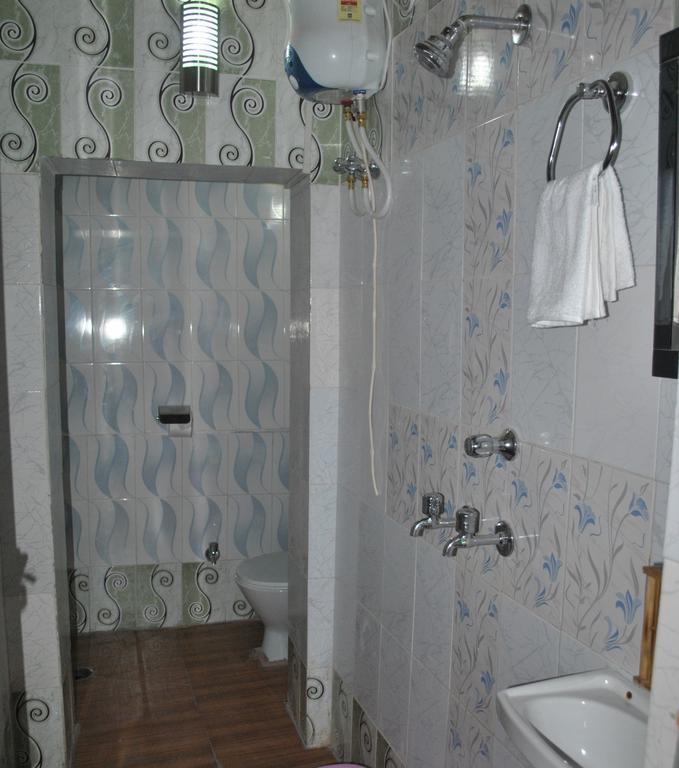 Shri Guest House Varanasi Luaran gambar