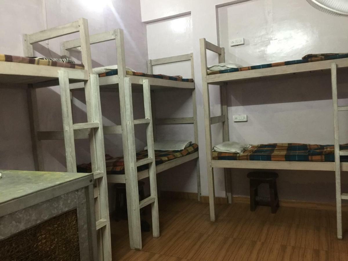 Shri Guest House Varanasi Luaran gambar
